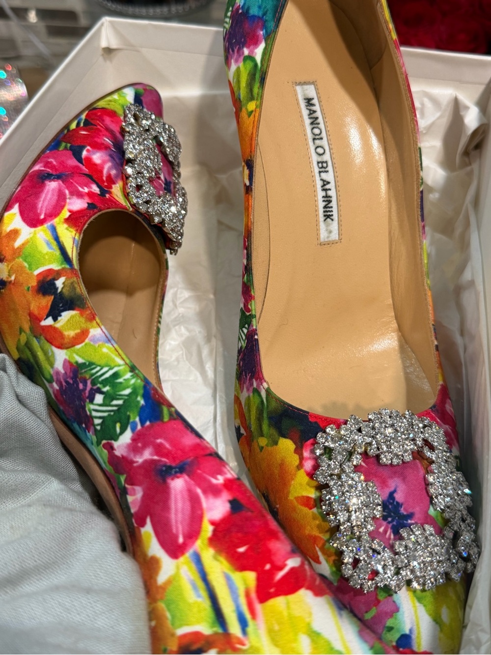 Manolo Blahnik Floral Multicolor Satin Pointed Toe Pumps with Crystal Buckle - Picture 4 of 6